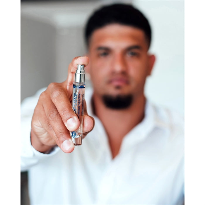 Parfum MALE UNSCENTED Cologne Phéromone Eye of Love homme attire femme