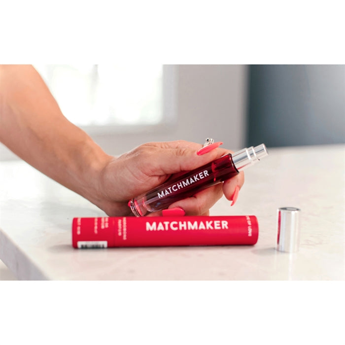 Parfum MATCHMAKER Red Diamond FEMALE Cologne Phéromone Eye of Love femme attire homme