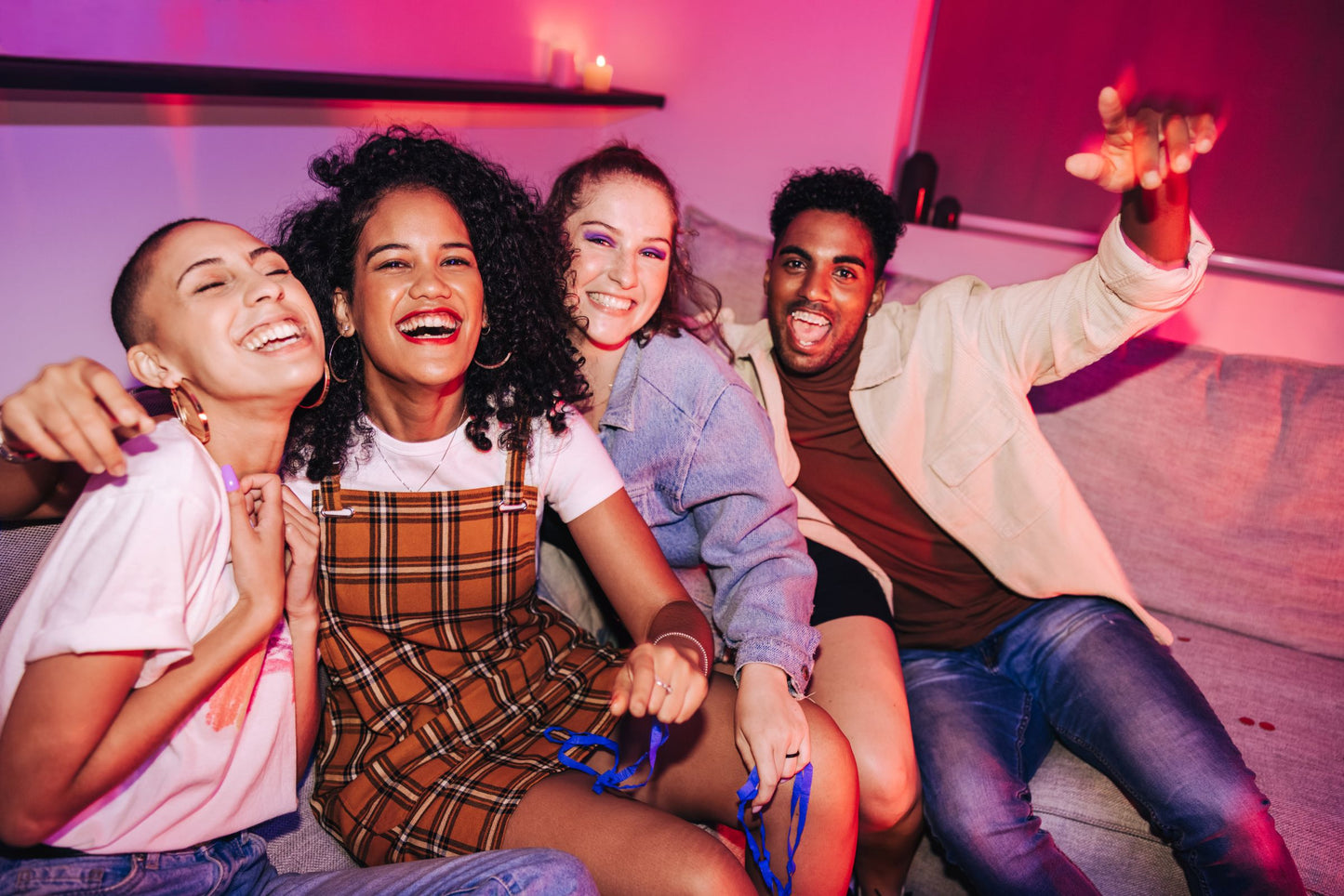 Reserve_une_soiree_coquine_-_Representante_a_domicile_-_plaisir_et_amies | Soirée Coquine